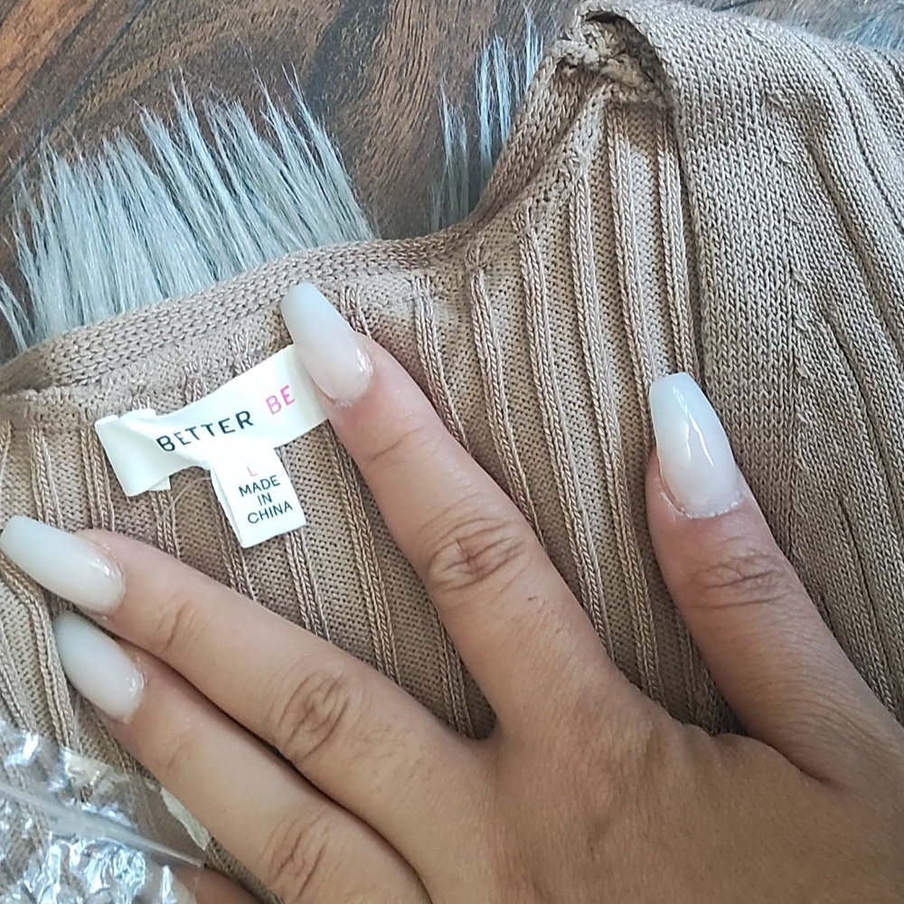 Tan Ribbed Dress - Picture 4 of 4
